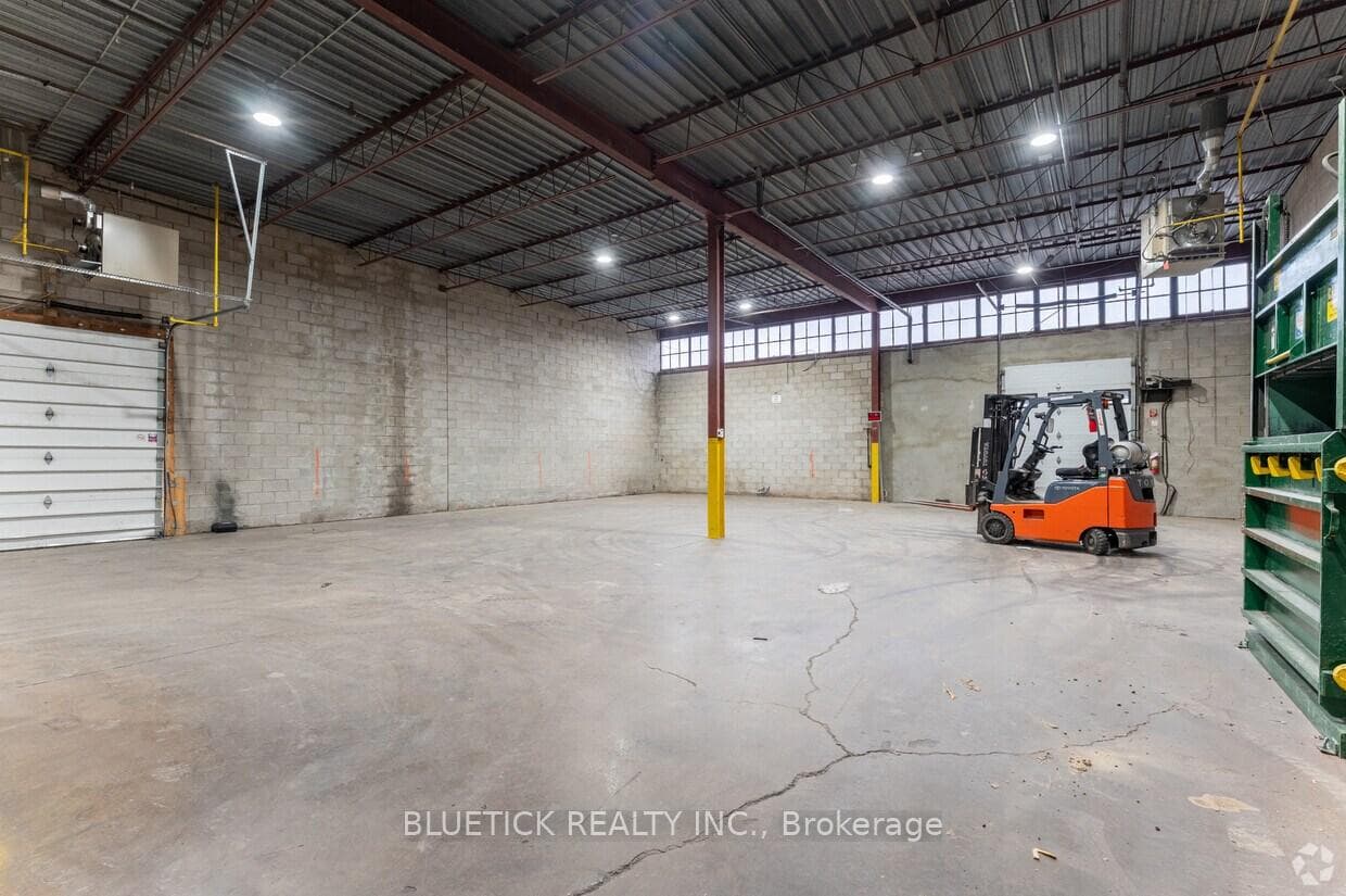 25 Tangiers Road Unit 3 photo 28