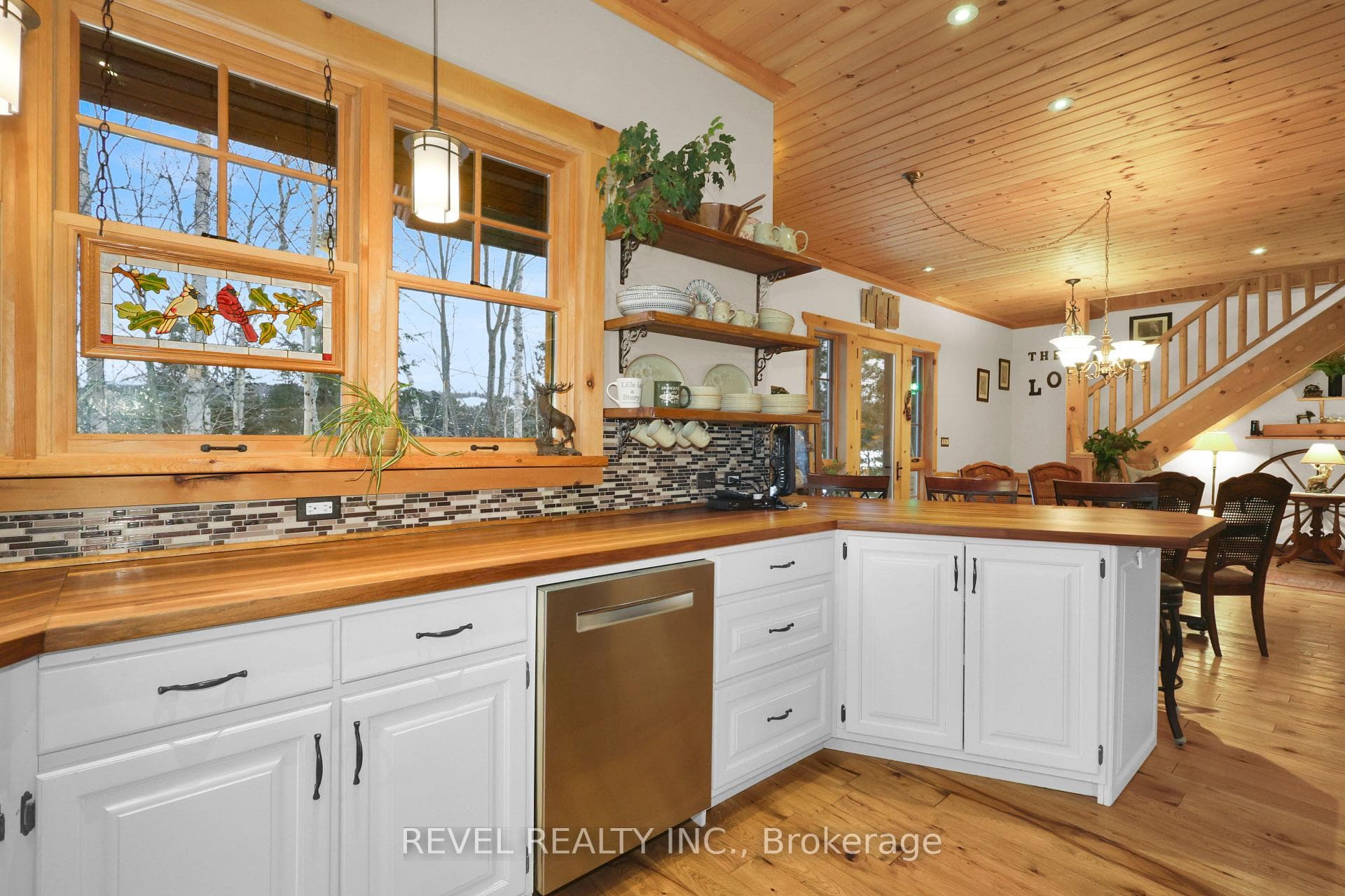 28 Beaver Pond Road photo 16
