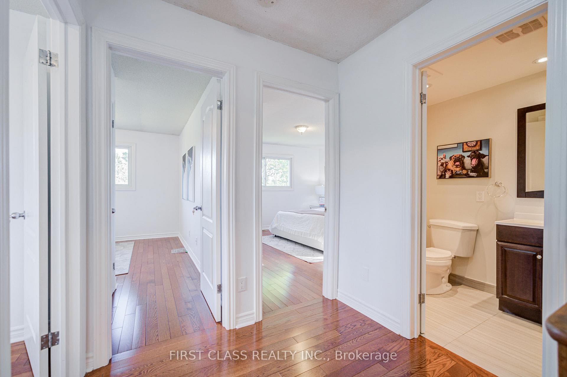 53 Treetops Court photo 16