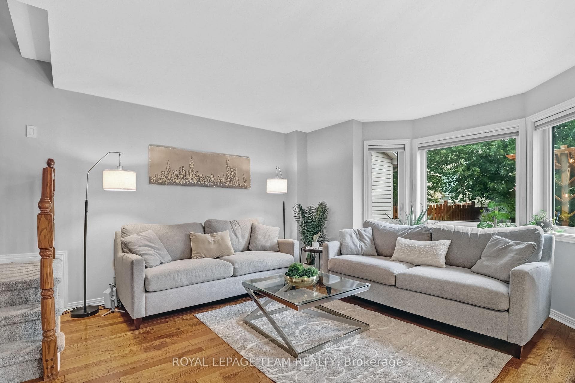 74 Milner Downs Crescent photo 10