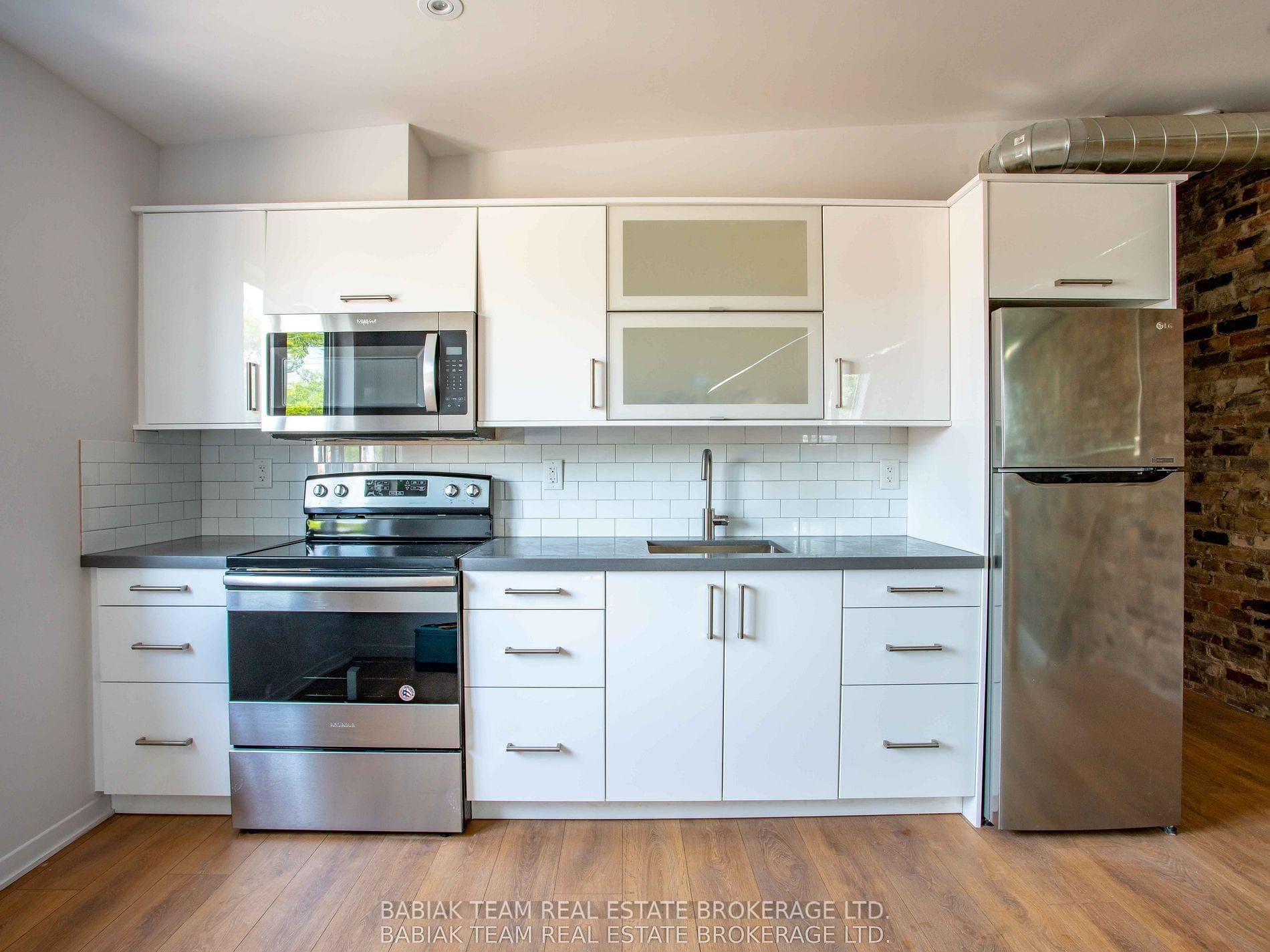 187 Jane Street Unit 3 photo 4