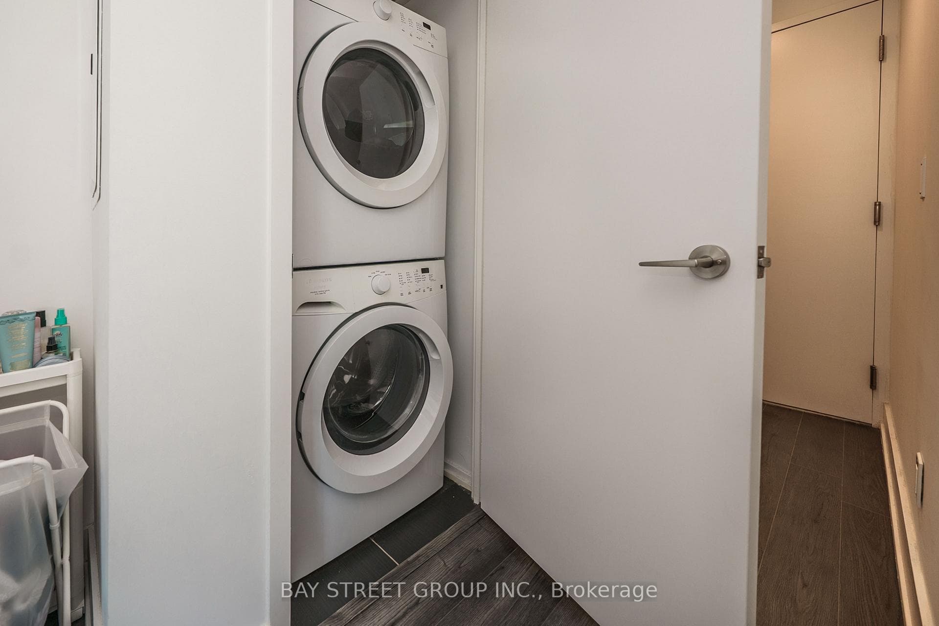 75 St Nicholas Street Unit 809 photo 12