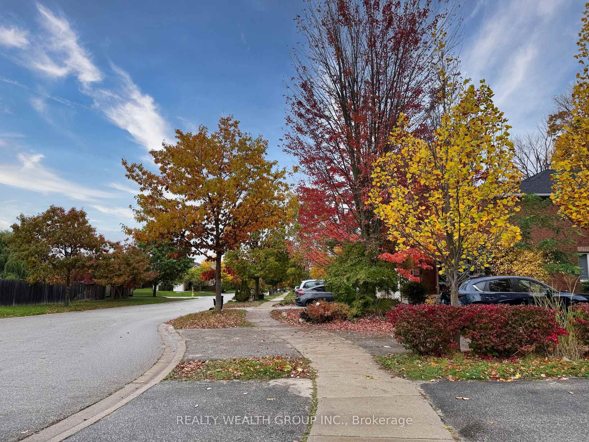 61 Stollar Boulevard Unit Lower photo 14