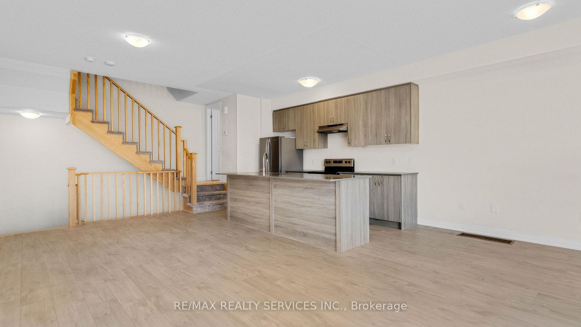 585 Colborne Street Unit 804 photo 6