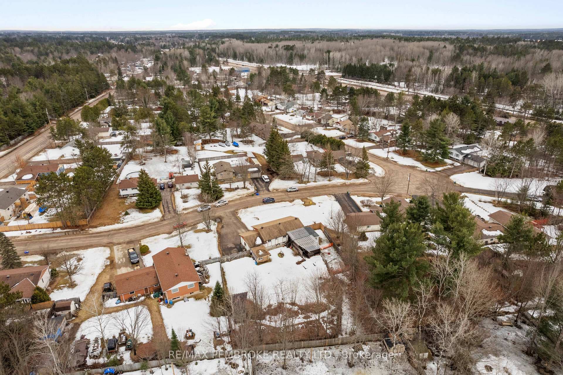 26 Mueller Crescent photo 7
