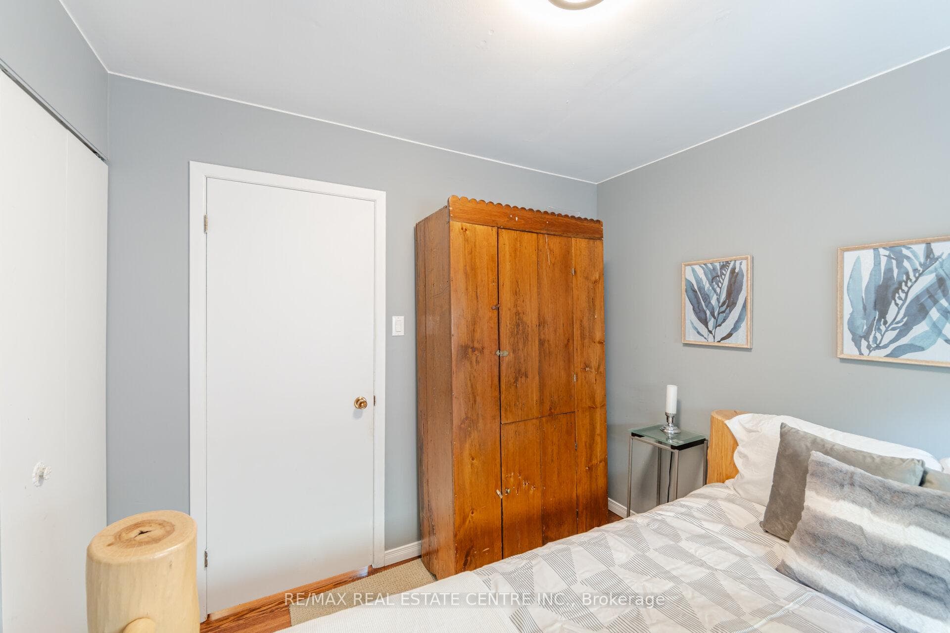 238 Laurier Avenue photo 18