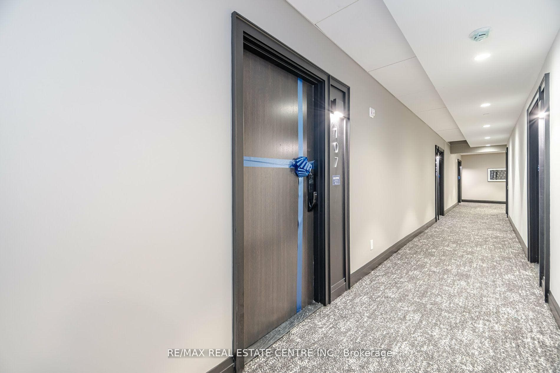 490 Gordon Krantz Avenue Unit 107 photo 2