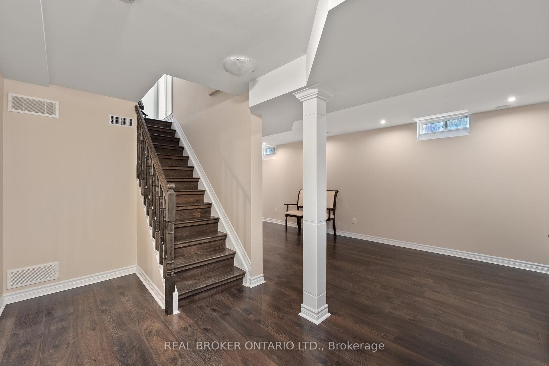 99 Limeridge Street photo 18