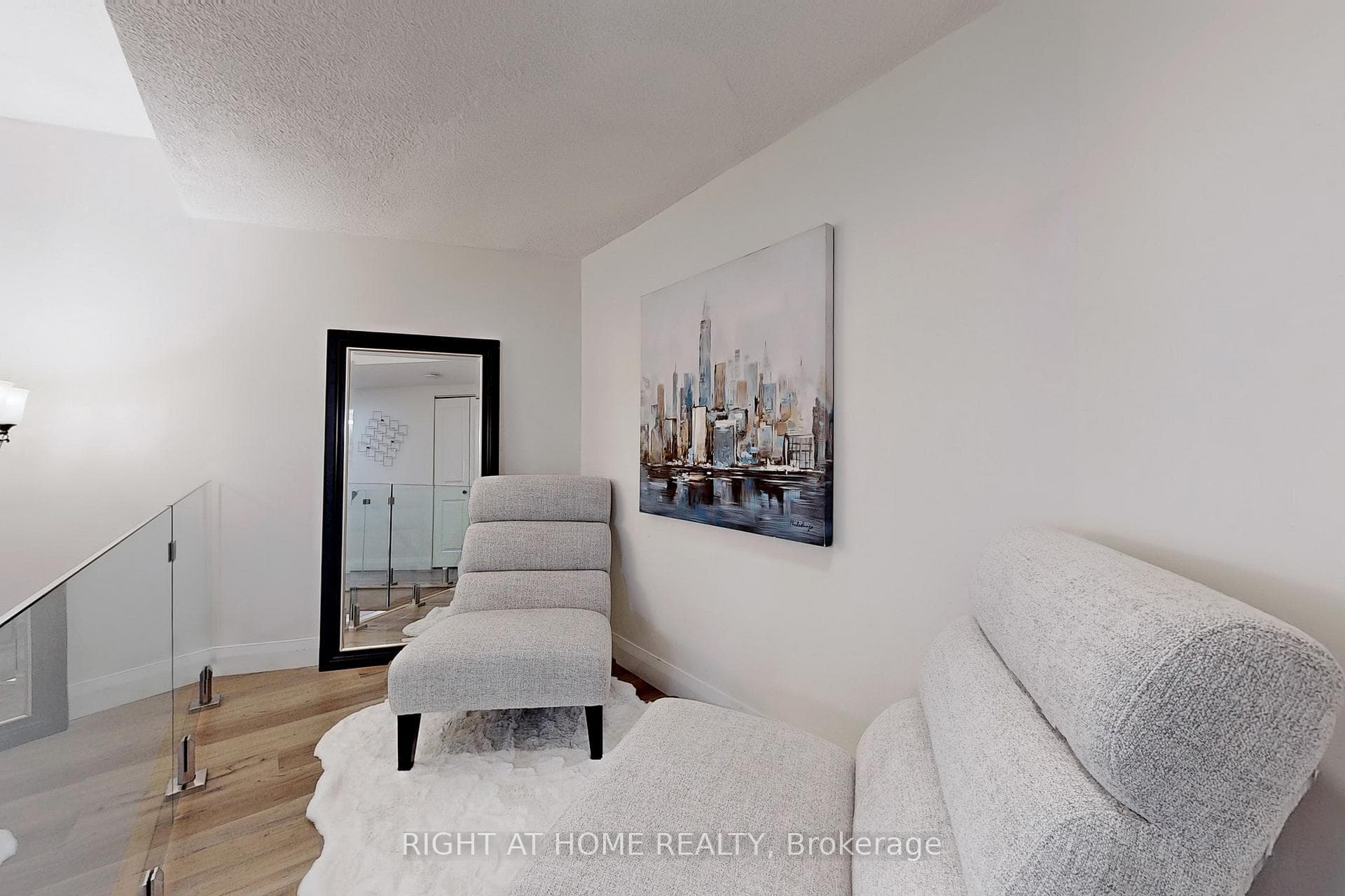 33 Harbour Square Unit 1610 photo 19