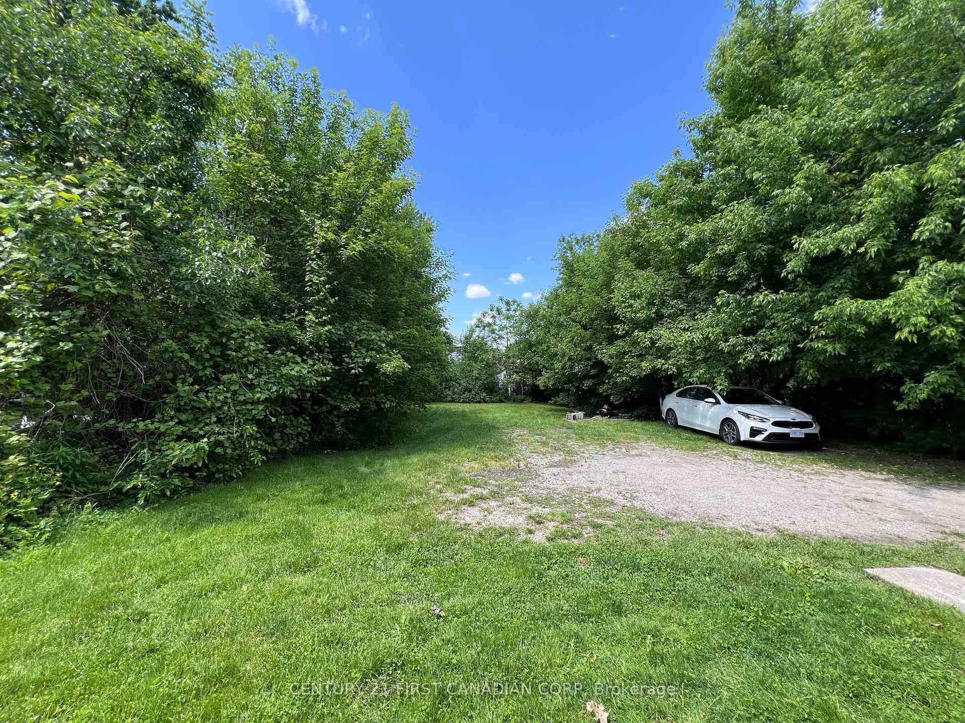 1582 Allen Avenue photo 24