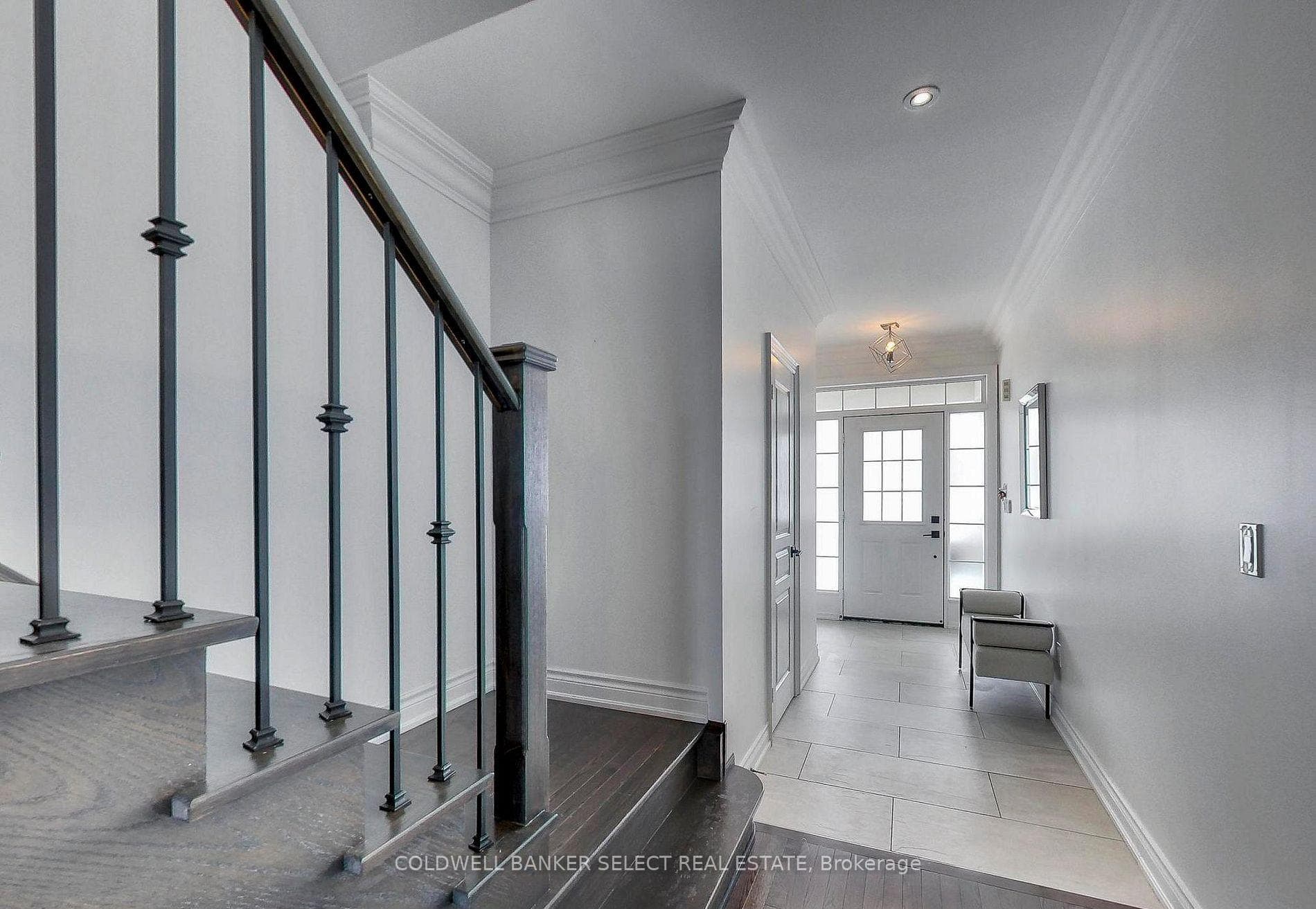 37 Alexie Way photo 3