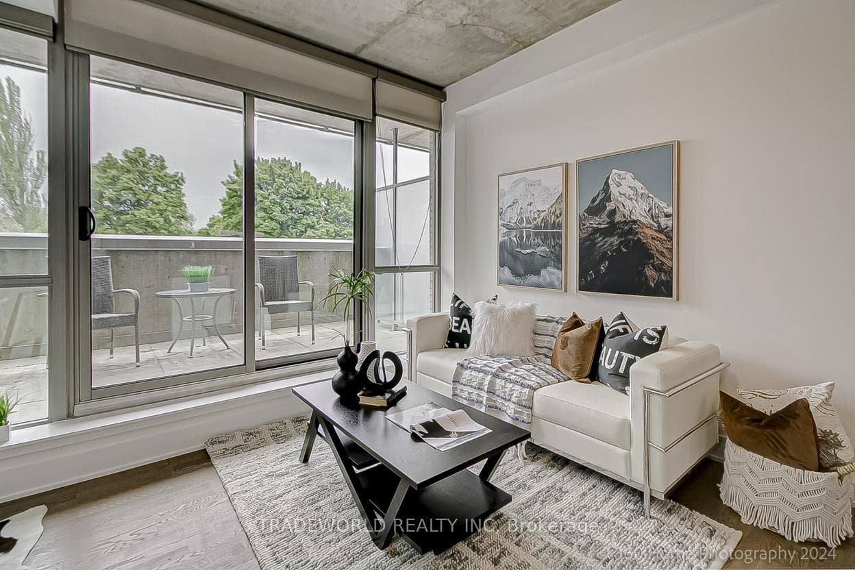 630 Queen Street Unit 206 photo 6