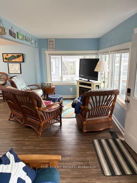 19 Ordnance Avenue photo 13