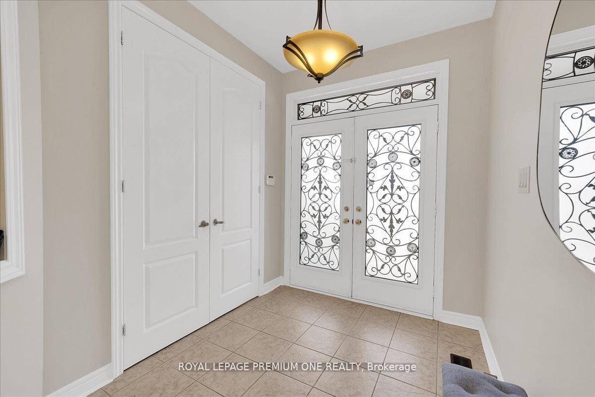 30 Monabelle Crescent photo 5