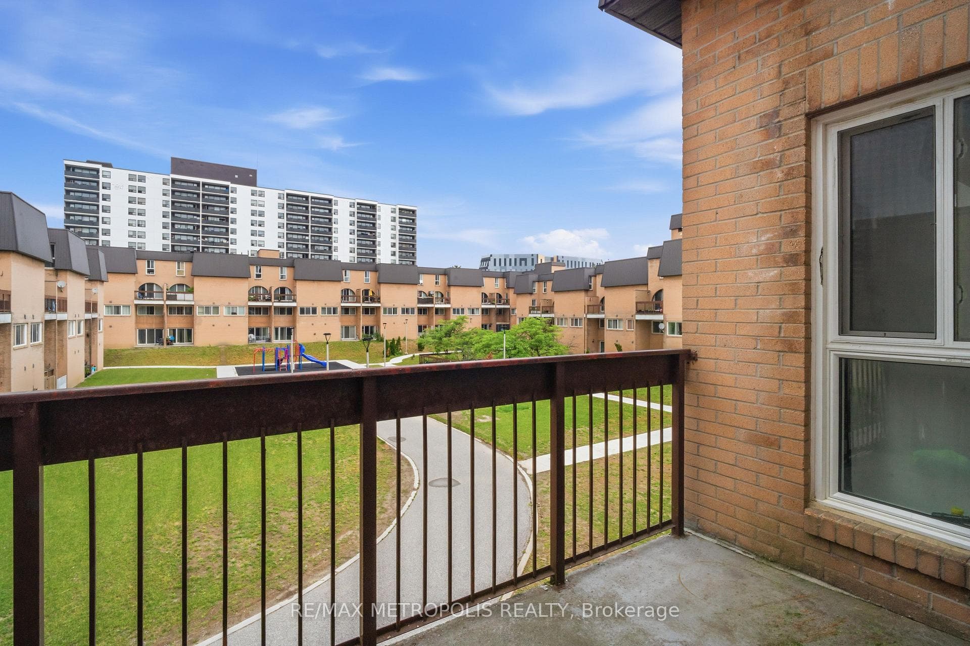 100 Mornelle Court Unit 2026 photo 20