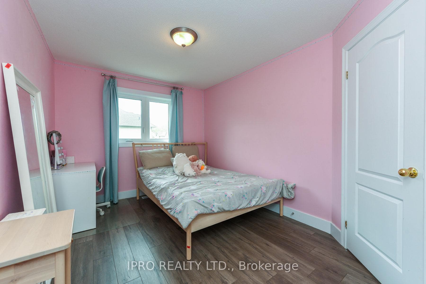 4055 Forest Run Avenue Unit 17 photo 28