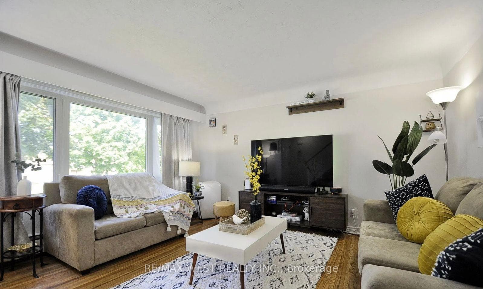 442 Highland Road photo 3