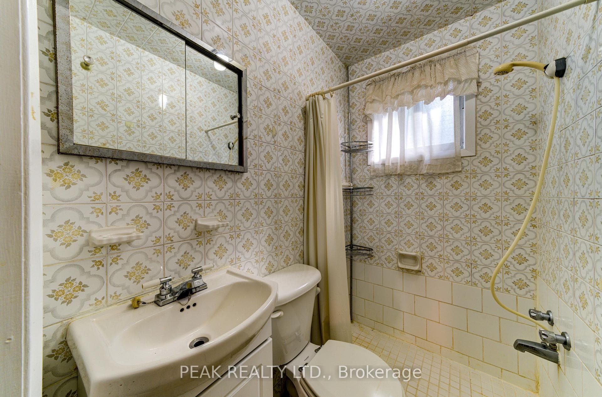 11 Glen Avenue photo 20