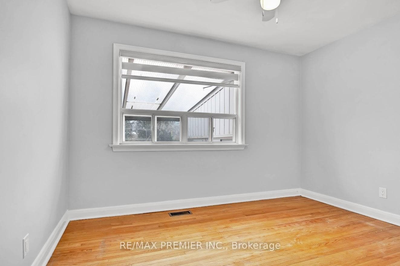 302 Southview Road photo 16