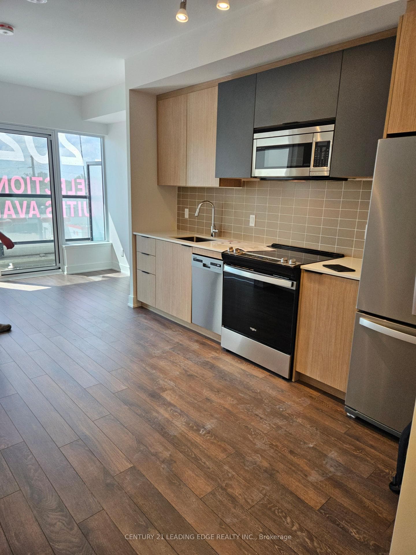 1350 Ellesmere Road Unit 316 photo 1