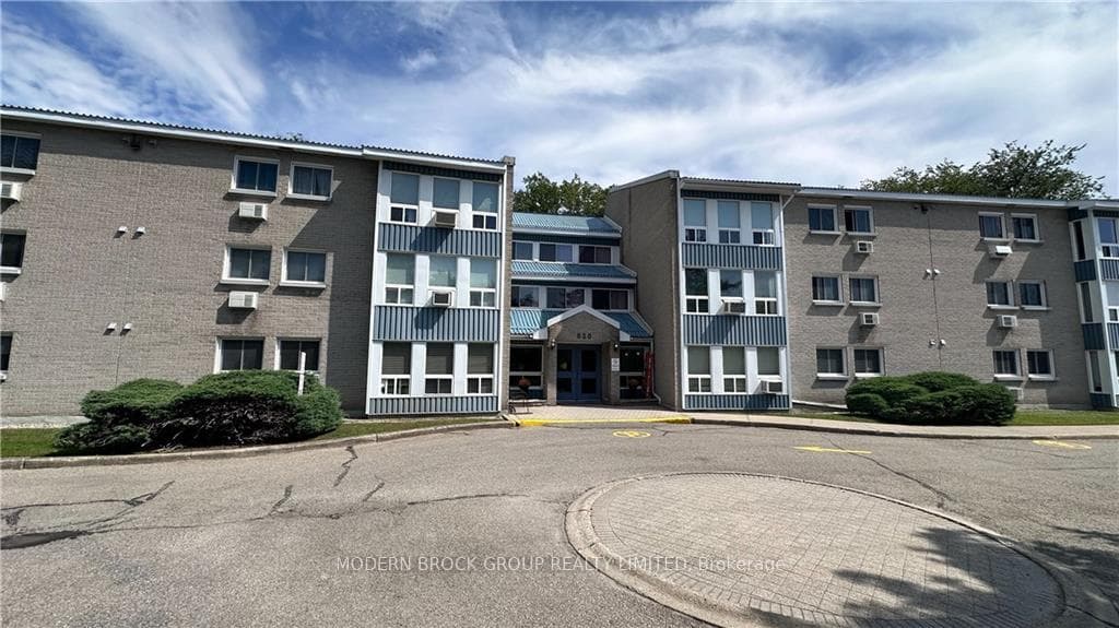 820 LAURIER Boulevard Unit 305 photo 1