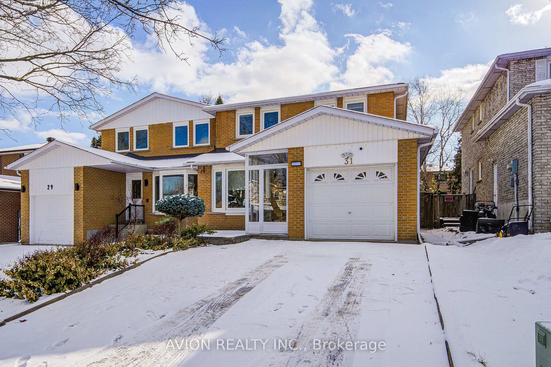 31 Charnwood Place photo 1