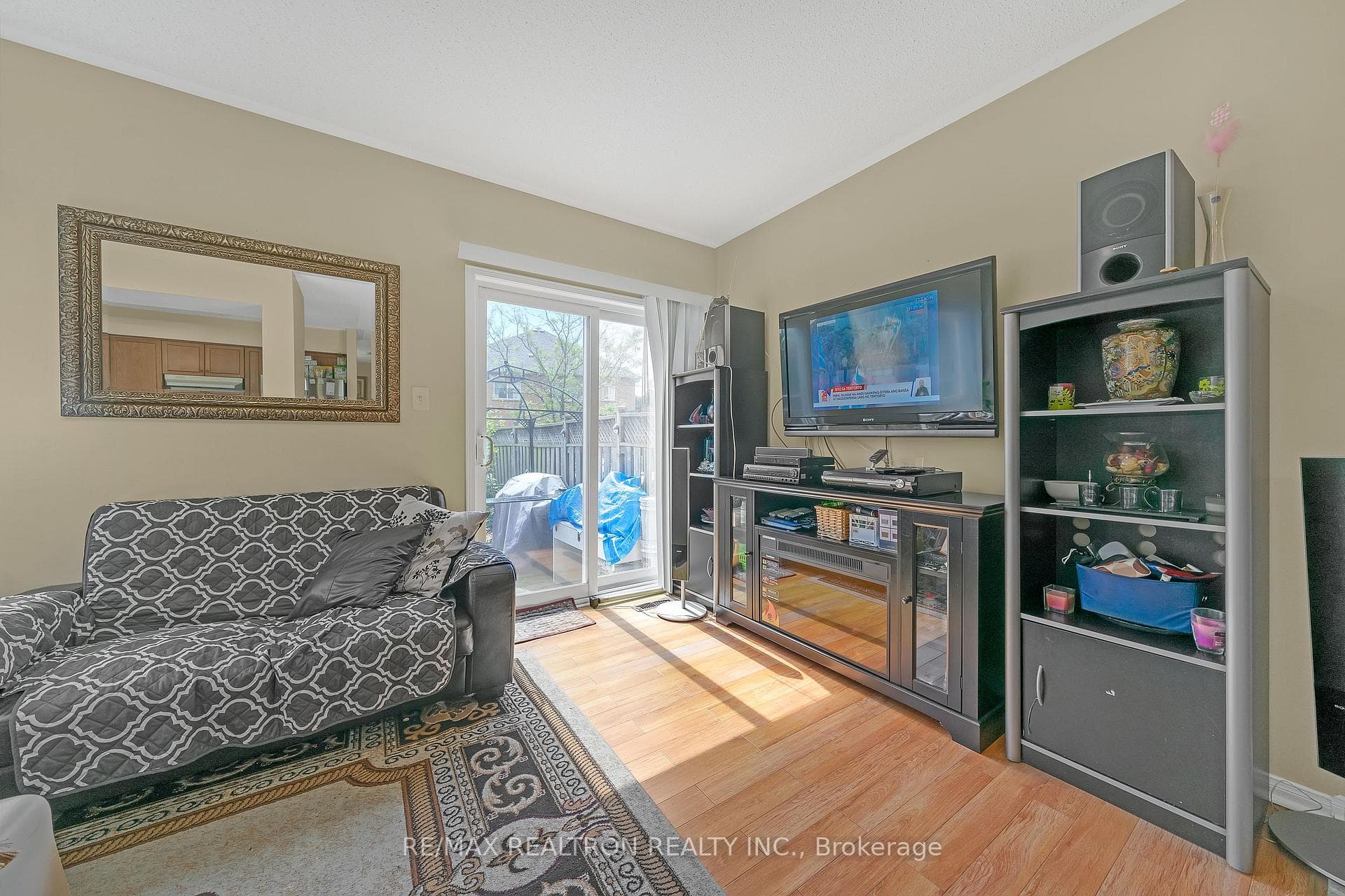 85 Sweetriver Boulevard photo 13