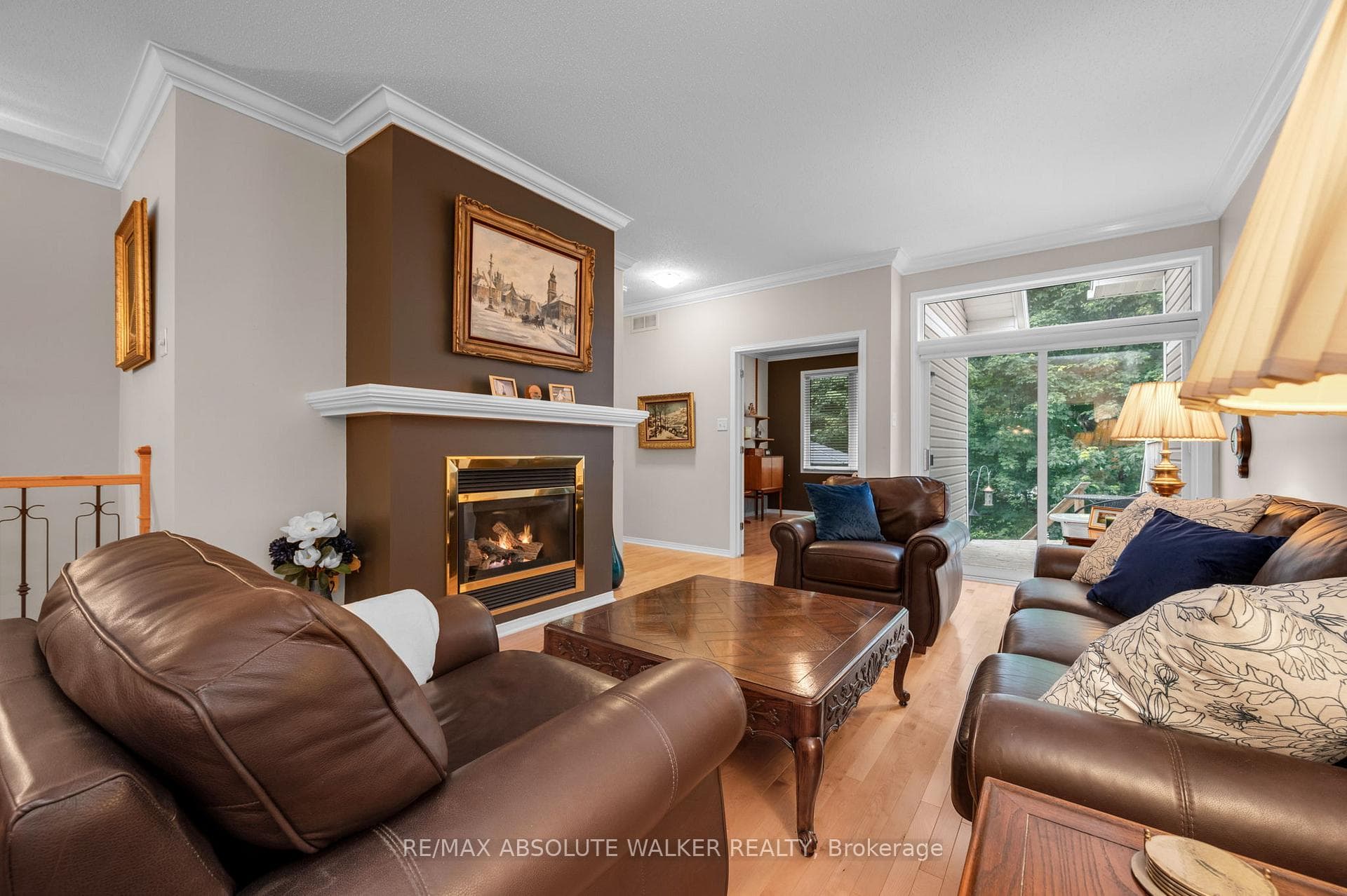 1547 Henri Lauzon Street photo 15