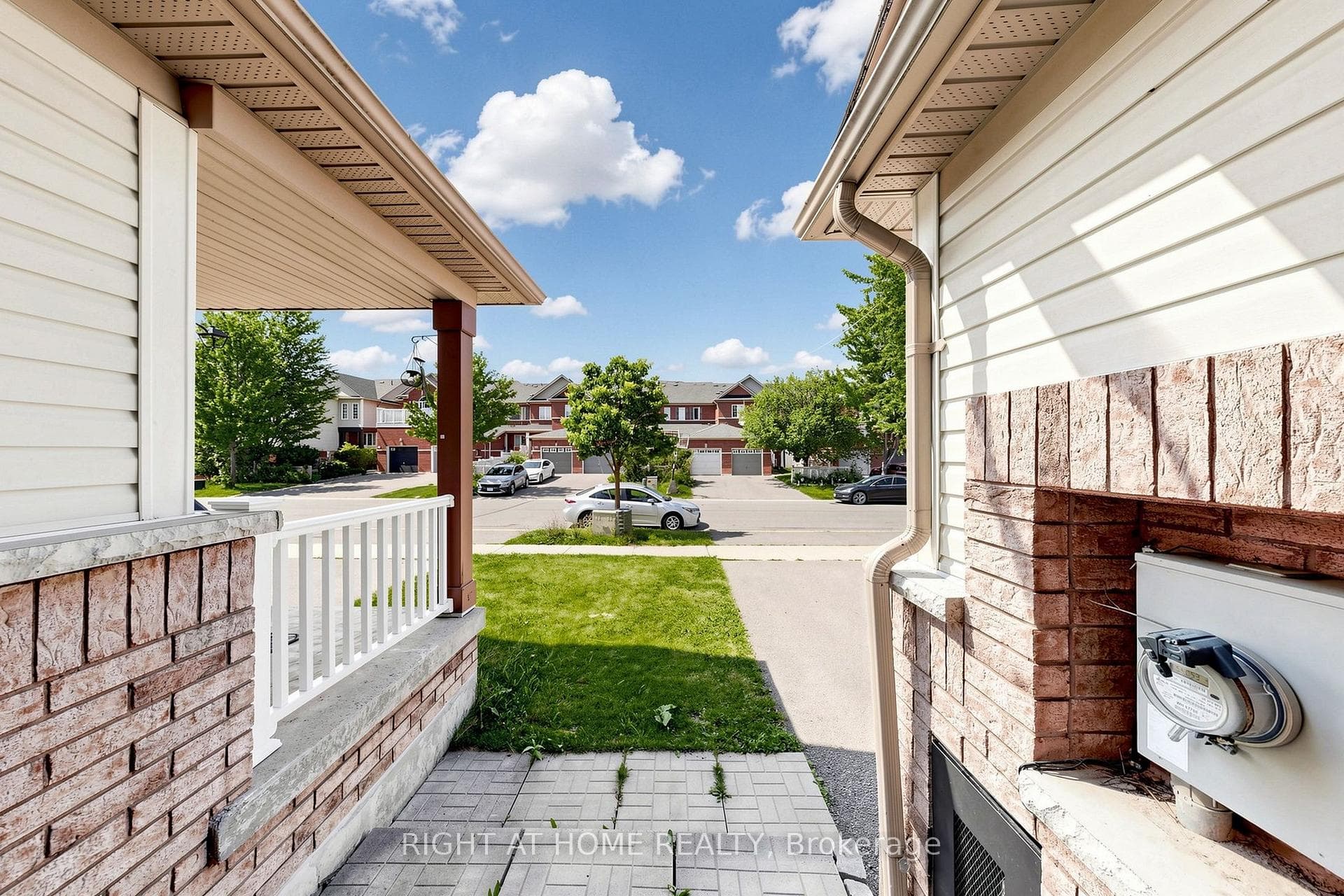 7 Macmillan Avenue photo 5
