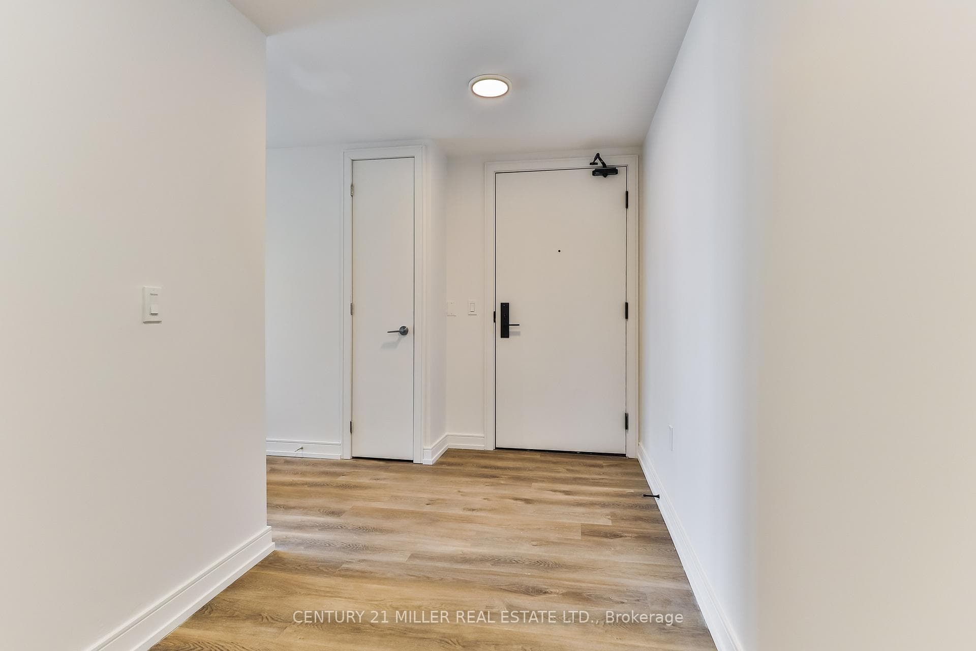 1 Jarvis Street Unit 1309 photo 8