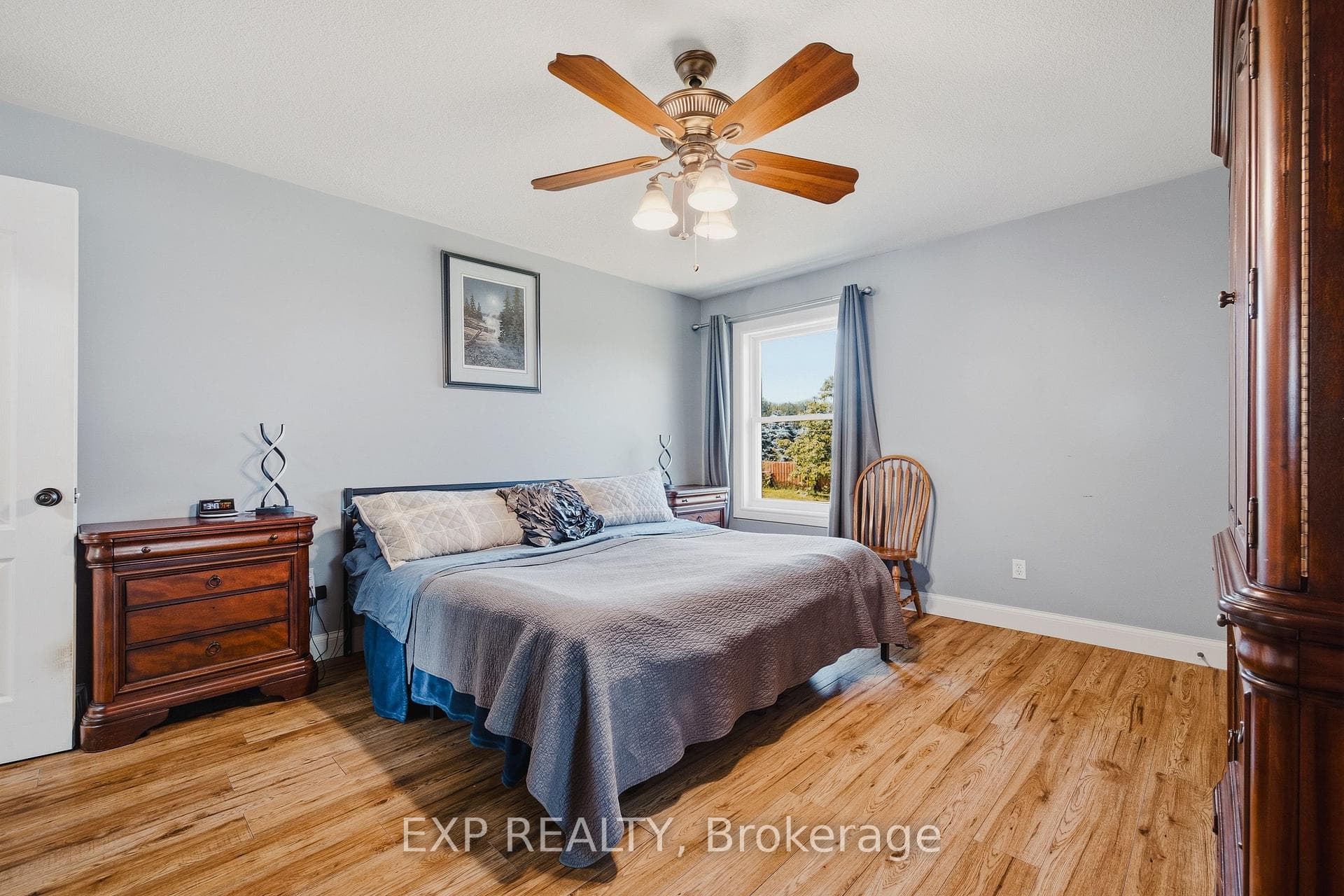 14 Regency Drive photo 20