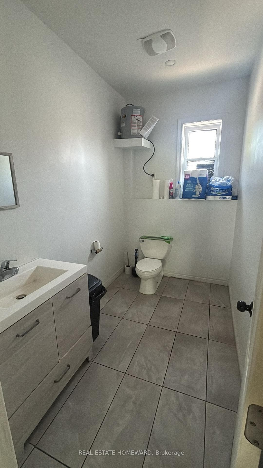 2872 Kingston Road photo 10