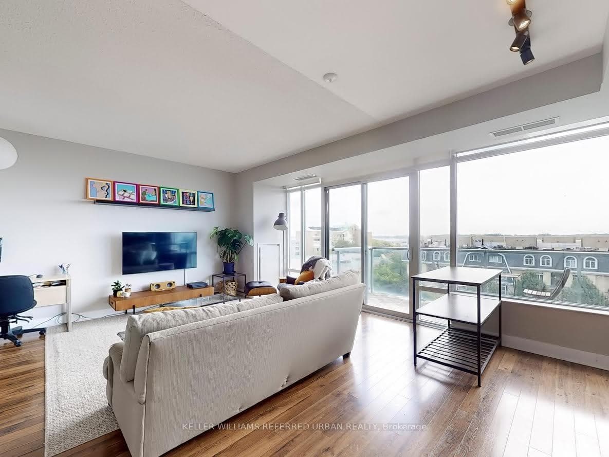 90 Stadium Road Unit 718 photo 6