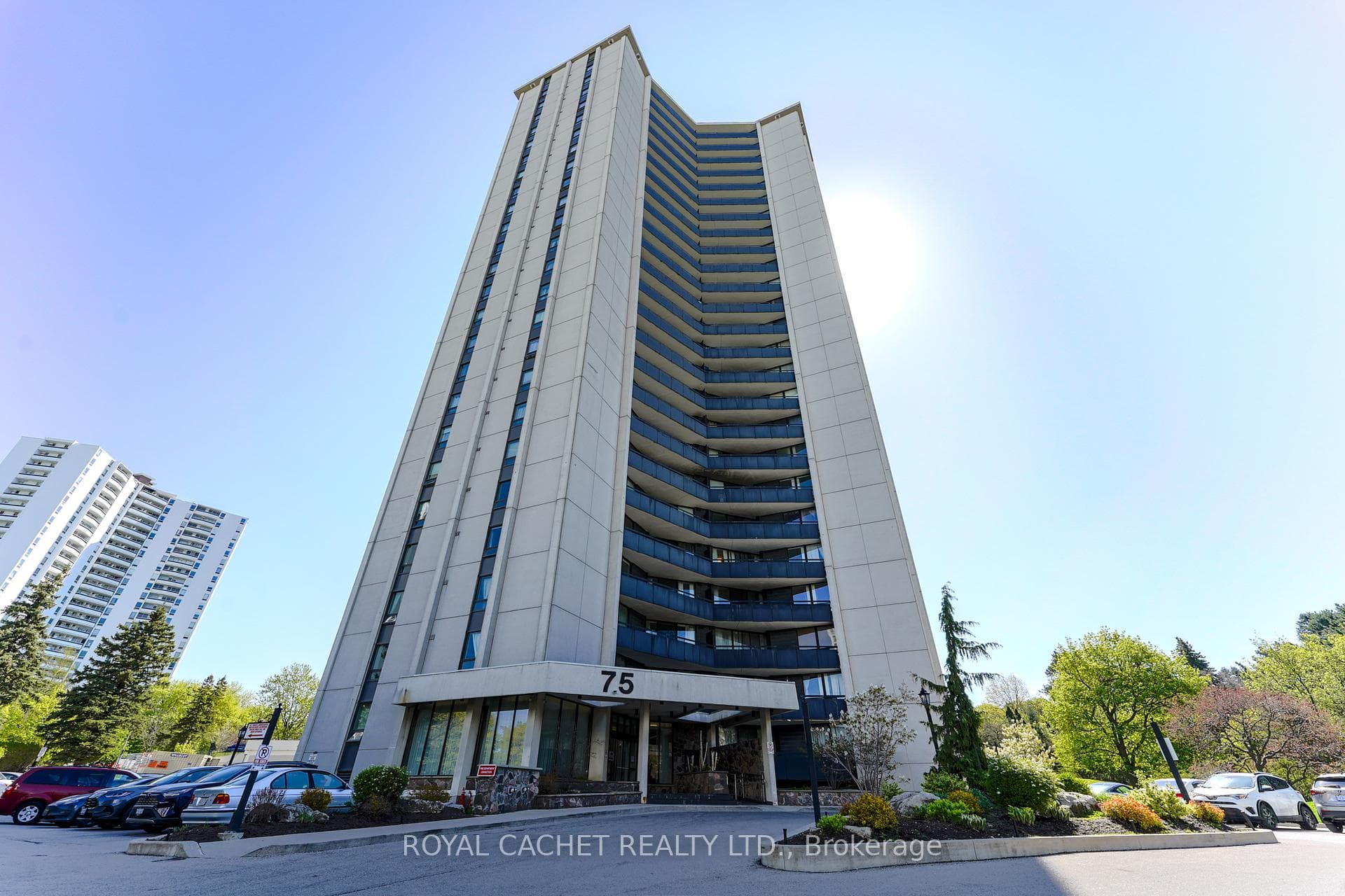 75 Graydon Hall Drive Unit 2505 photo 4