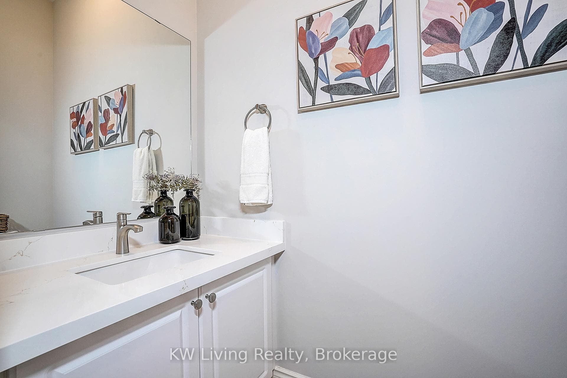 3228 Meadow Marsh Crescent photo 18