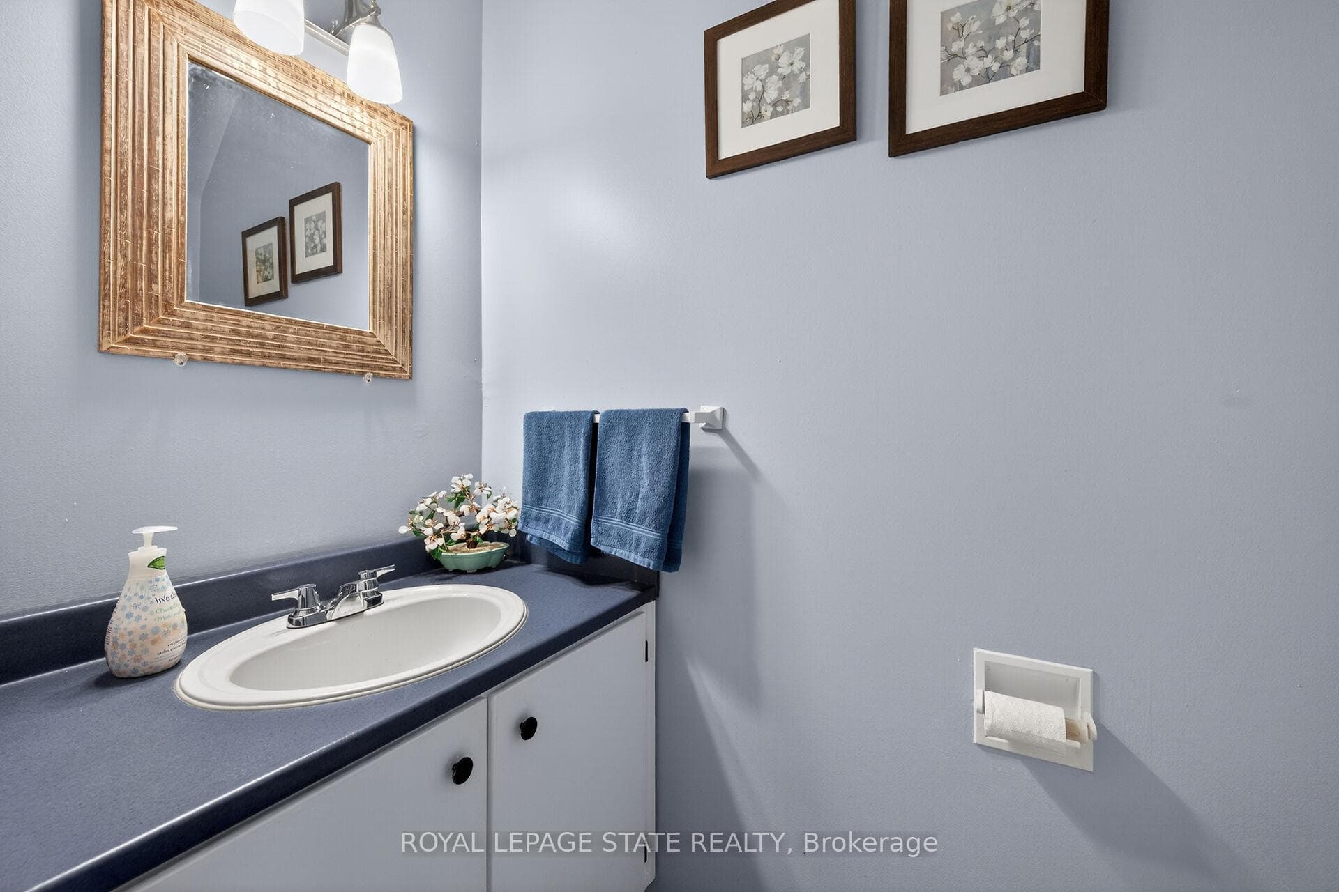 1455 Garth Street Unit 9 photo 43