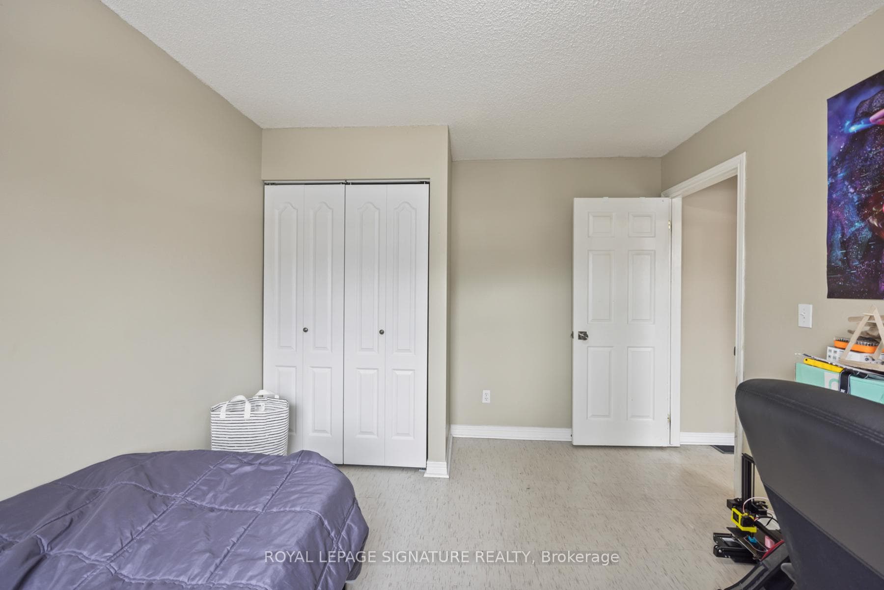 525 Victoria Street photo 21