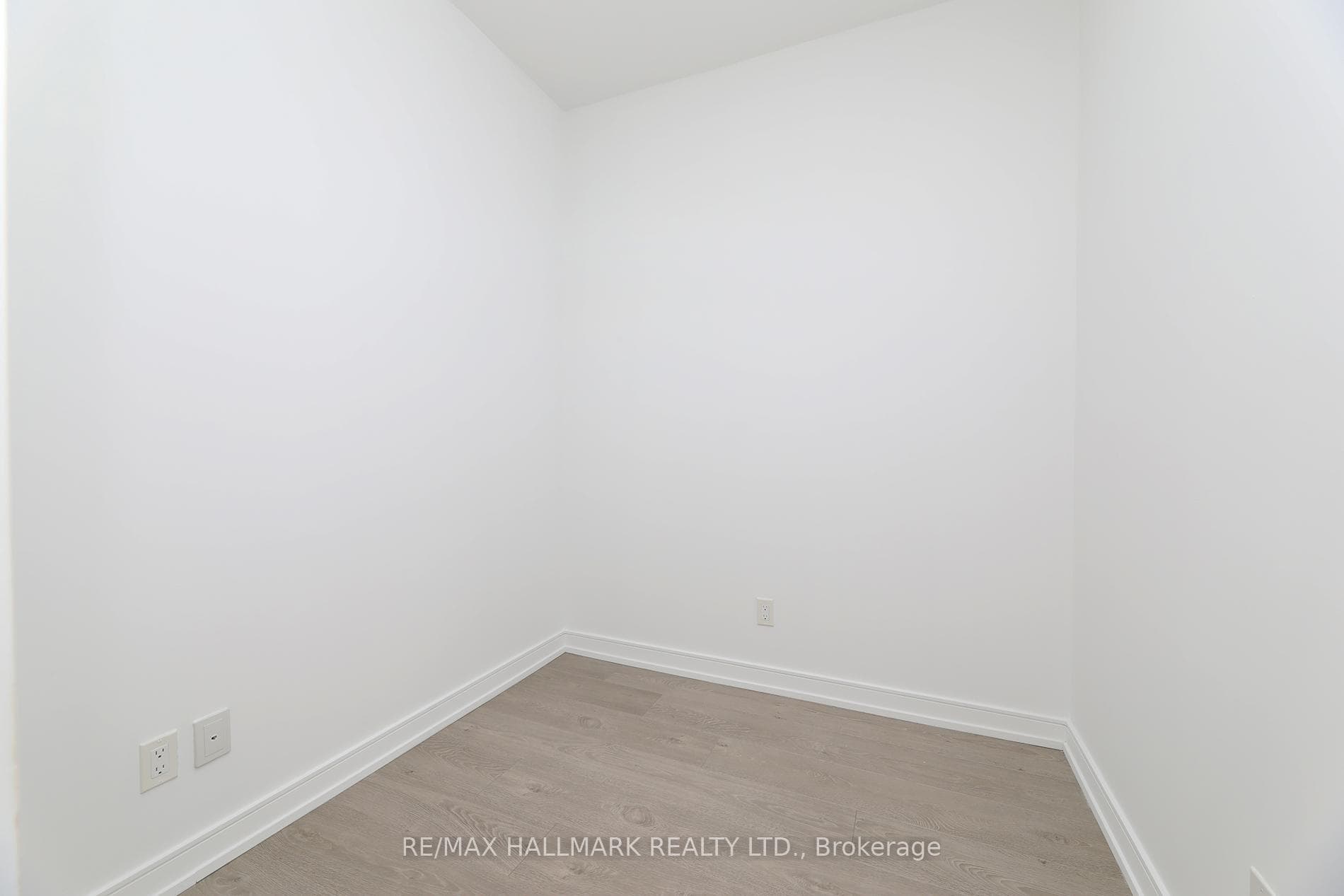 88 Scott Street Unit 2601 photo 9