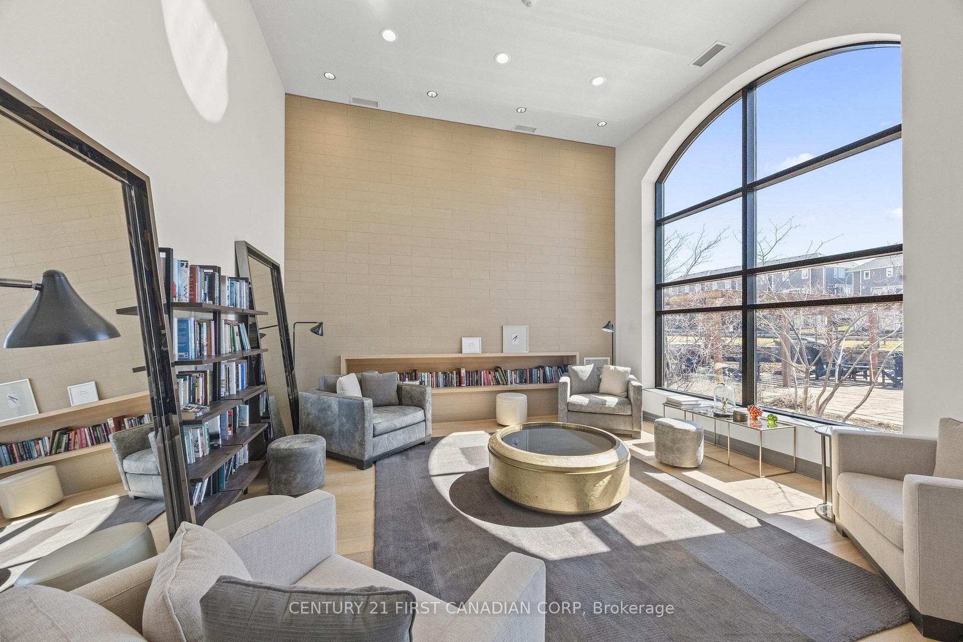 240 Villagewalk Boulevard Unit 605 photo 31