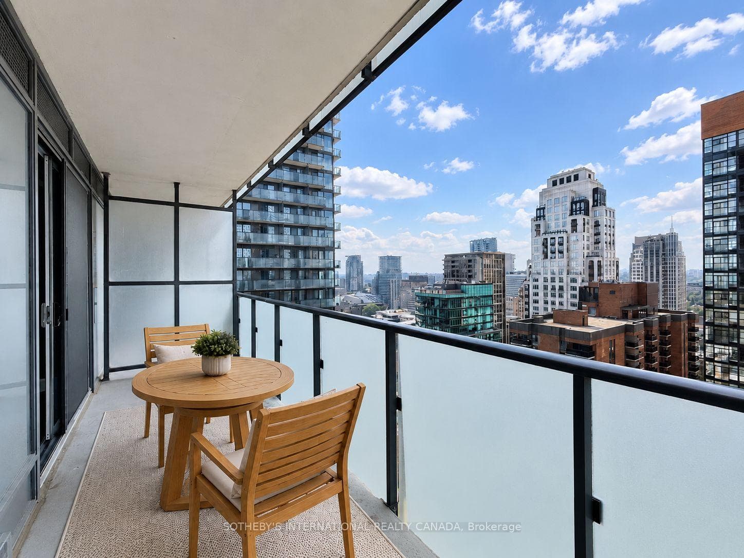 1080 Bay Street Unit 2309 photo 11