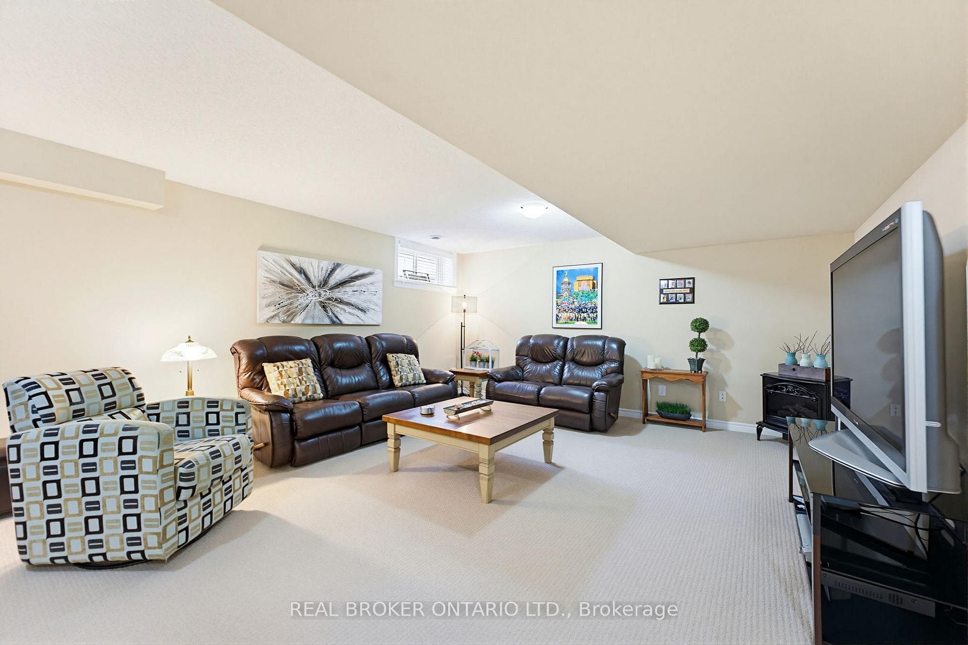 341 Bobolink Ridge photo 21