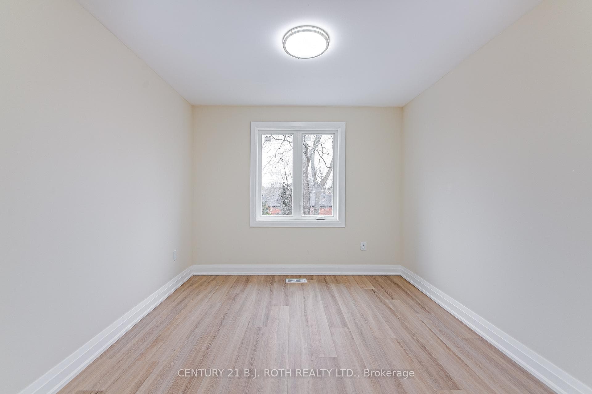 98 Peel Street Unit 5 photo 14