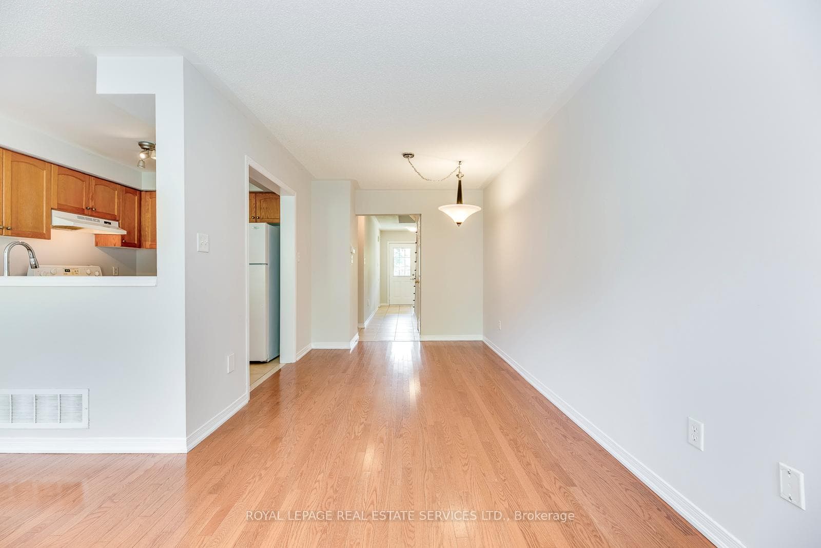 1835 Mccoy Avenue photo 7