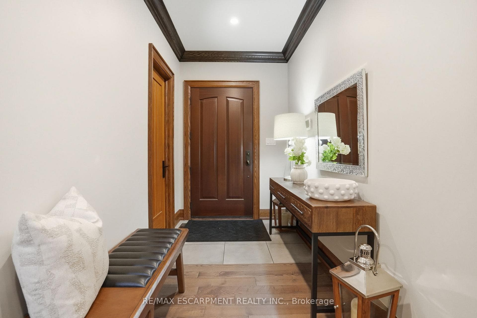 630 Kedleston Way photo 5