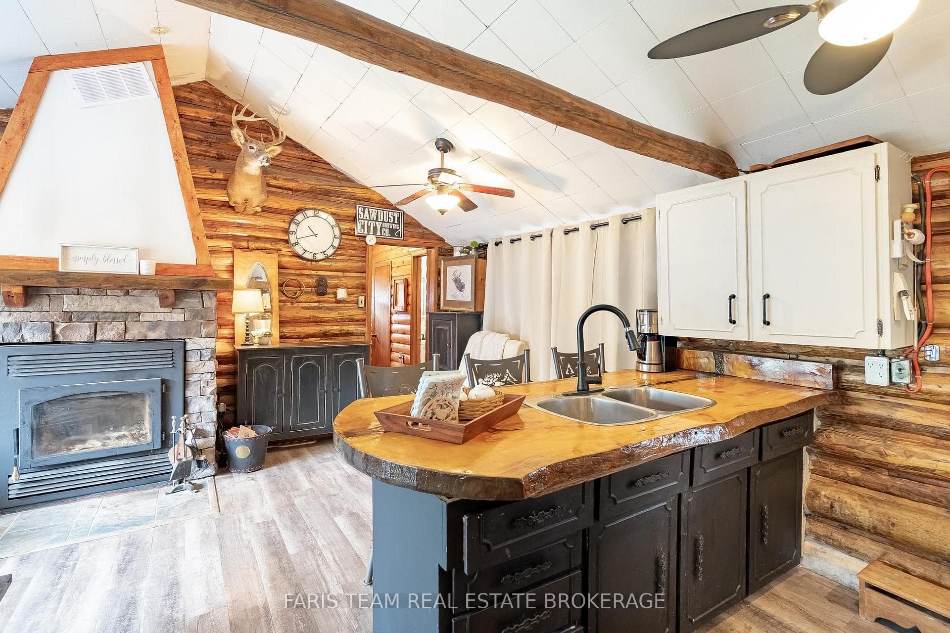 42 Black River Road photo 7
