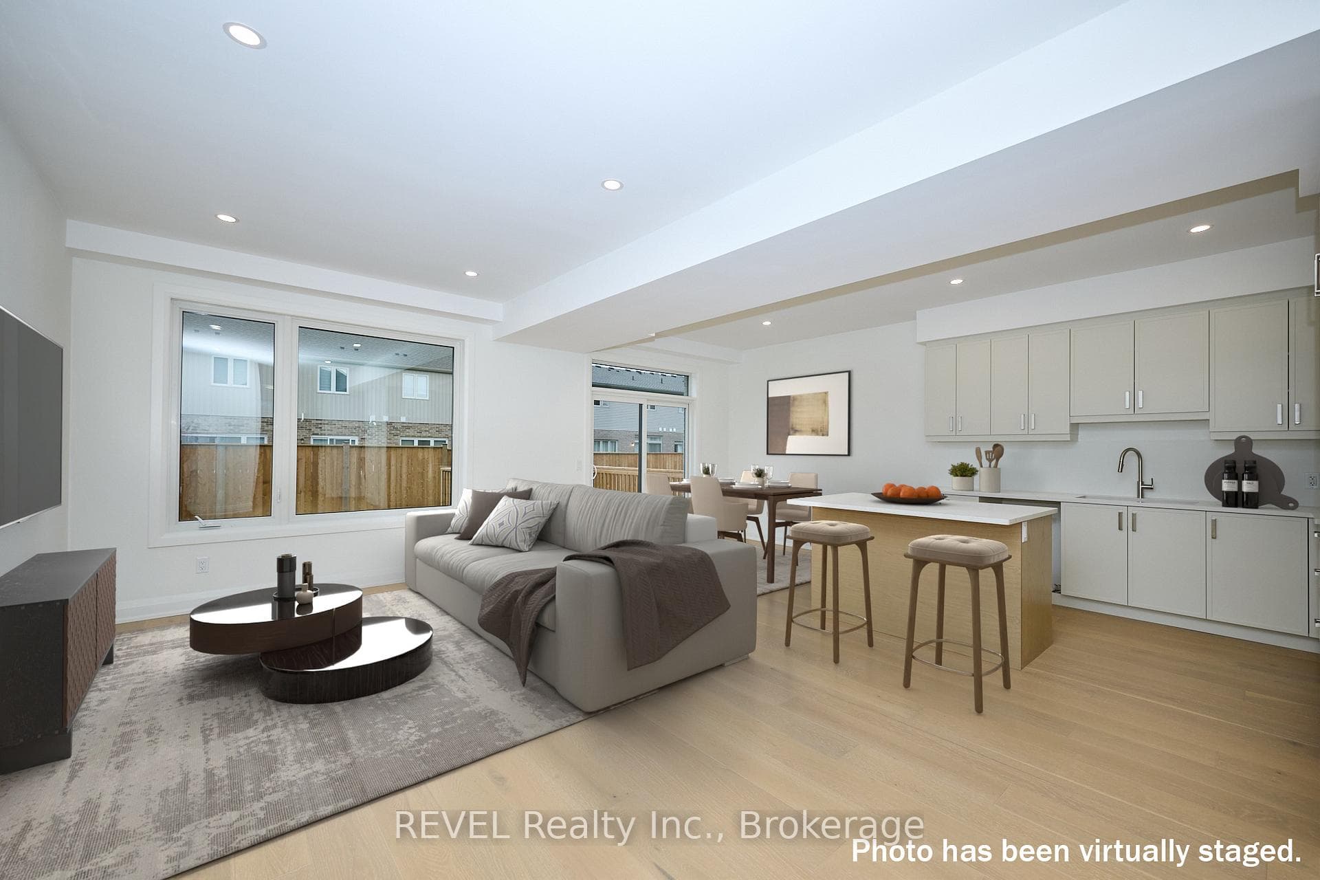 7437 Matteo Drive photo 11