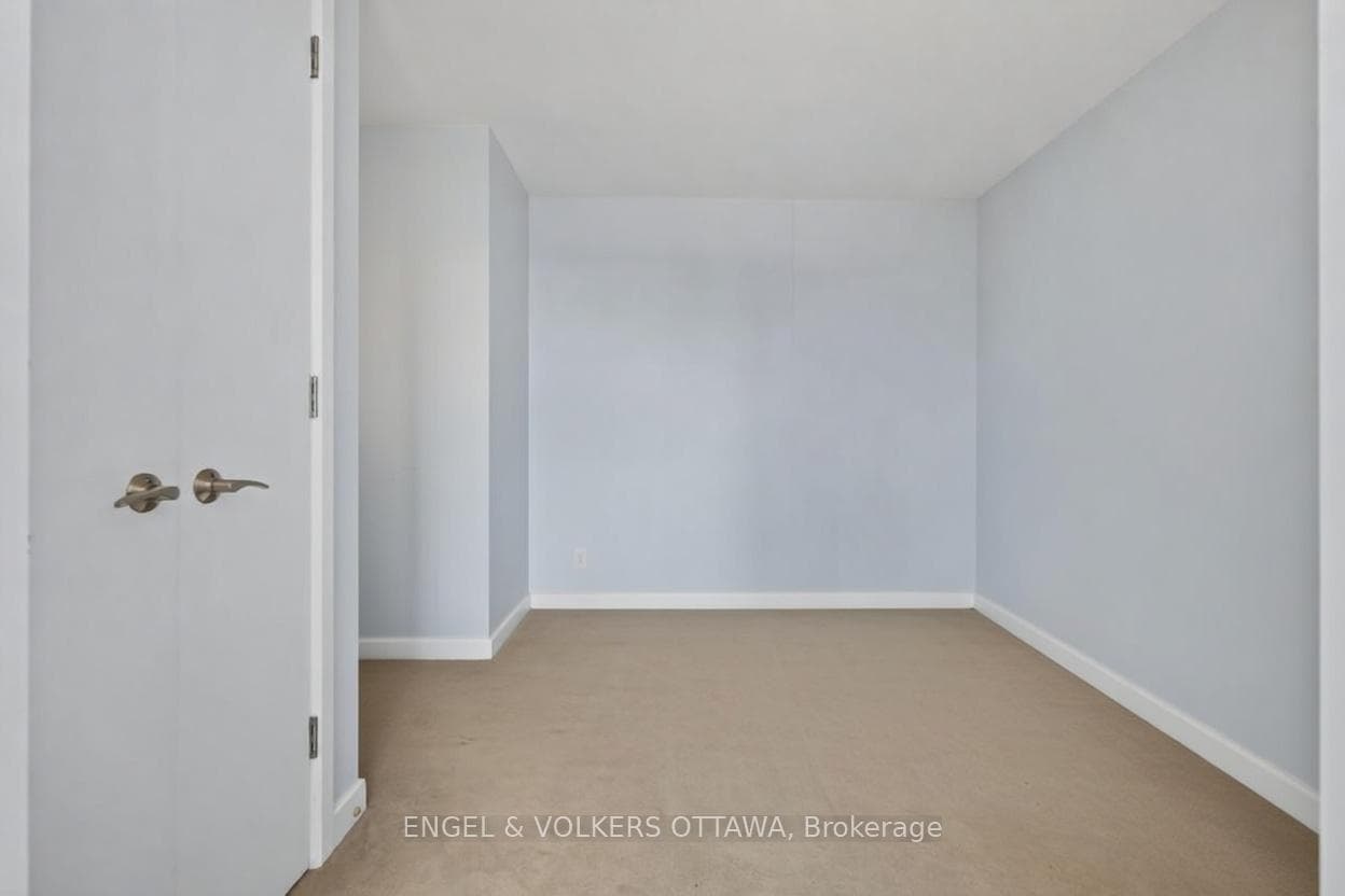 201 Parkdale Avenue Unit 504 photo 7