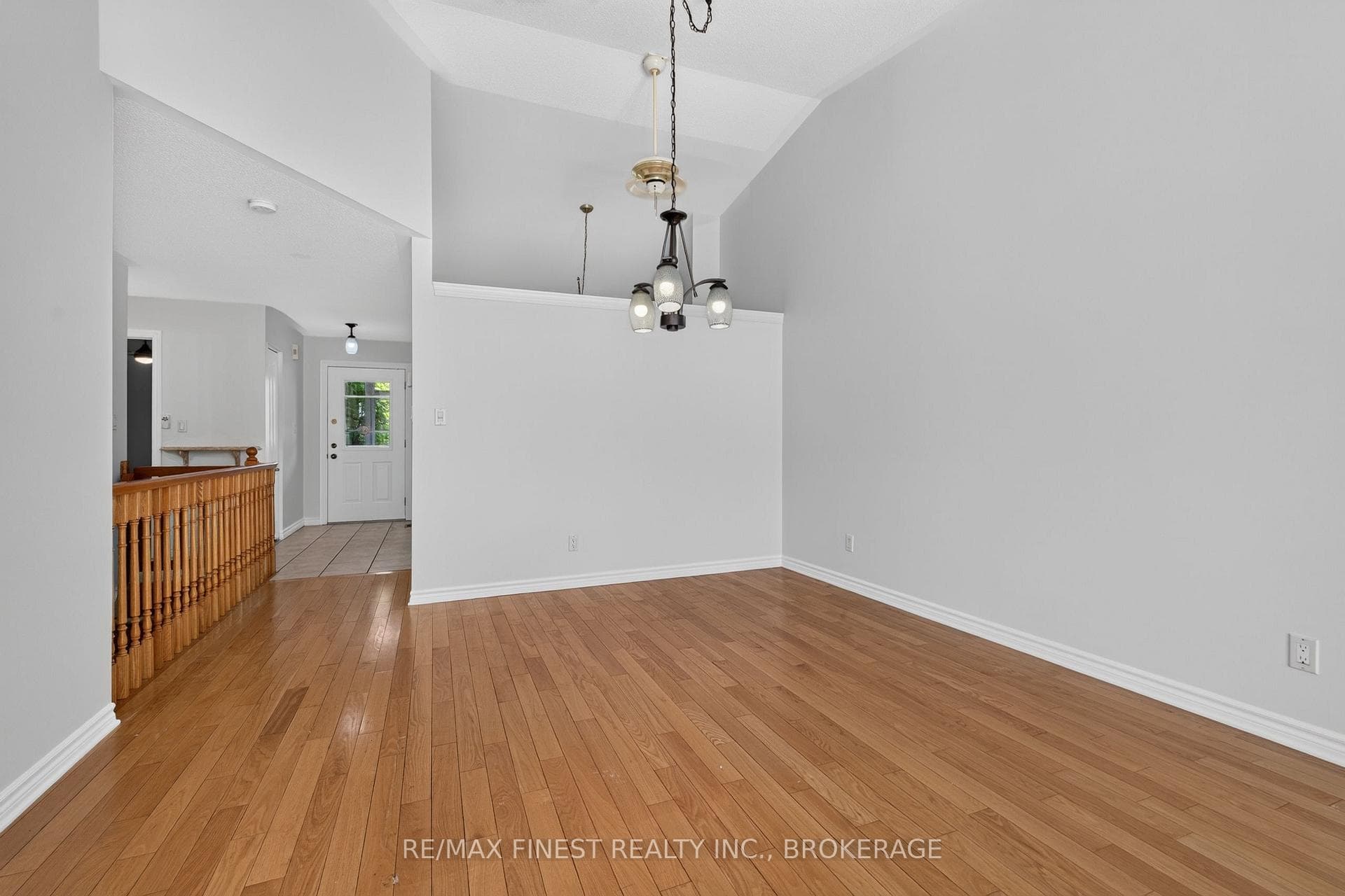 712 Millwood Drive photo 12