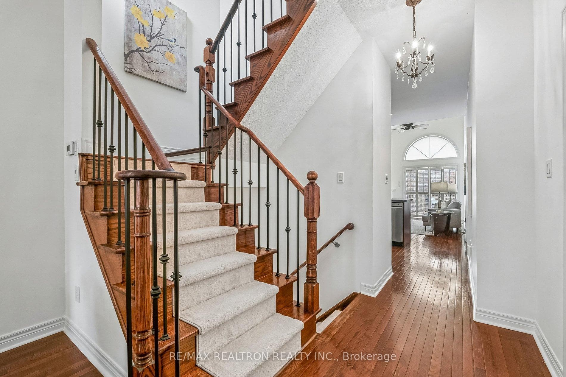 578 Tapestry Lane Unit 14 photo 9