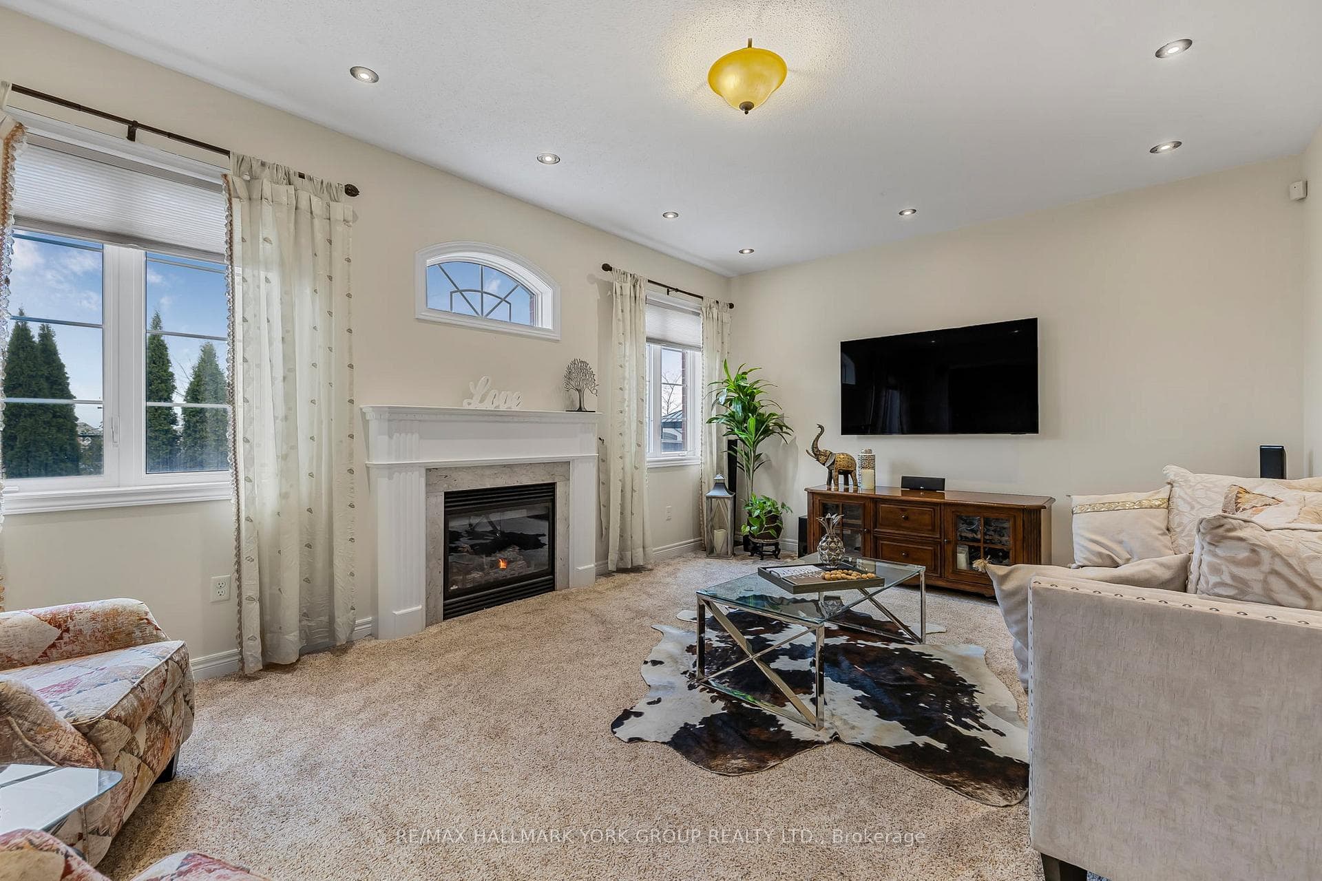240 Borealis Avenue photo 7